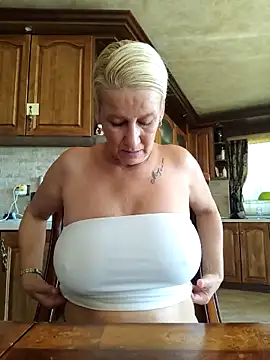 Lotus-blume1 online show from September 21, 2025, 8:49 am