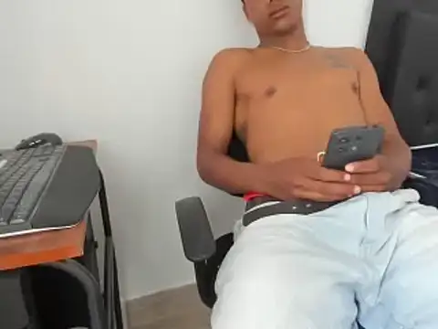 Snapshot of Billy__Col chatting on March 9, 2025, 7:37 pm Billy Col online show from March 9, 2025, 7:37 pm