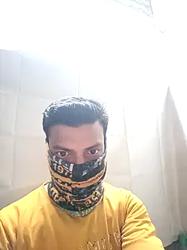 model yesx online show from February 27, 2026, 2:39 pm