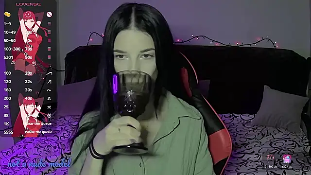 Snapshot of Miya_Dream_UKR chatting on January 11, 2026, 4:34 pm Miya Dream UKR online show from January 11, 2026, 4:34 pm