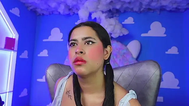 miss romyna online show from April 20, 2026, 11:02 am