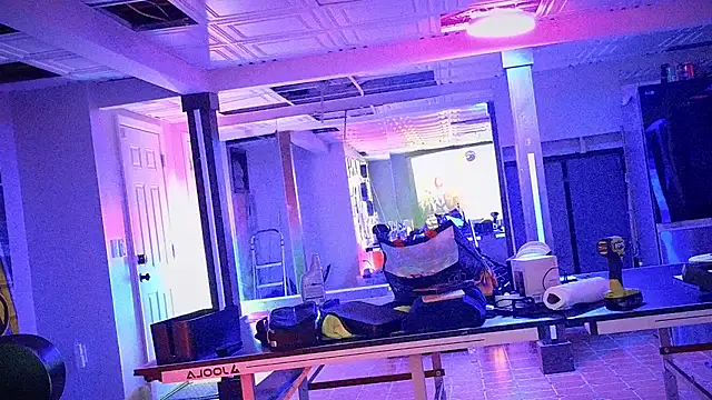 YouLikeBigDick9 online show from January 8, 2025, 12:15 pm