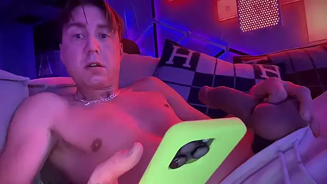 YouLikeBigDick9 online show from January 29, 2025, 7:04 am