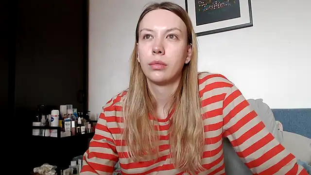 Scarlettford online show from February 17, 2026, 12:01 pm