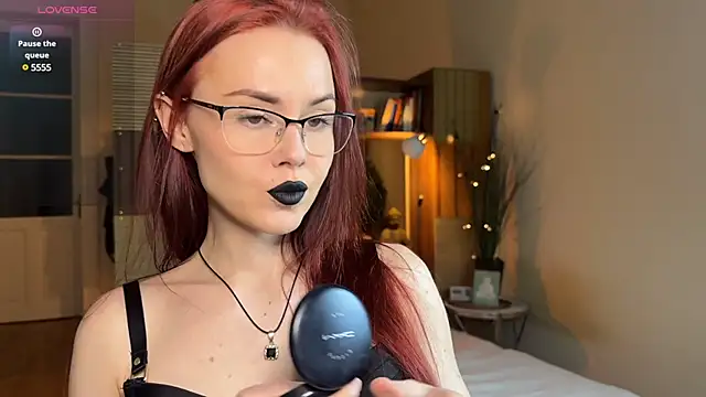 Sargonium999 online show from February 19, 2025, 8:20 pm