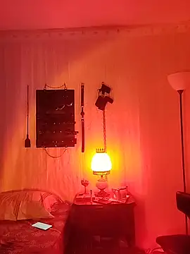 SelenaHouston online show from February 11, 2026, 4:39 am