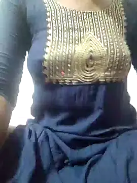 rituporna2004 online show from December 26, 2024, 6:19 am