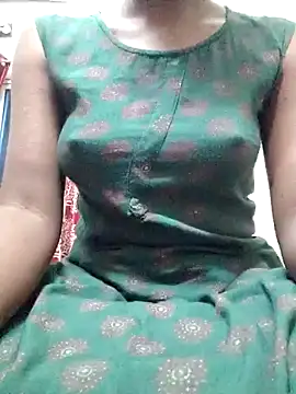 rituporna2004 online show from January 5, 2025, 12:42 am