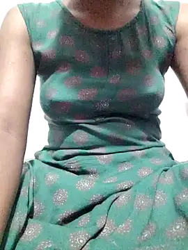 rituporna2004 online show from January 14, 2025, 1:04 am