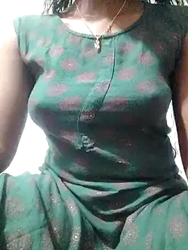 rituporna2004 online show from February 13, 2025, 5:26 am