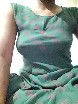 rituporna2004 online show from January 15, 2026, 2:49 am