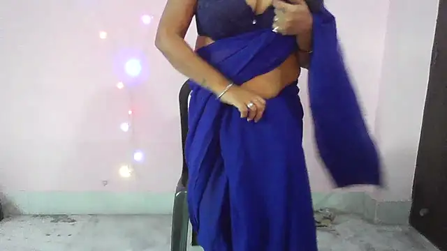 Snapshot of my-laila chatting on November 23, 2025, 7:30 am my-laila online show from November 23, 2025, 7:30 am