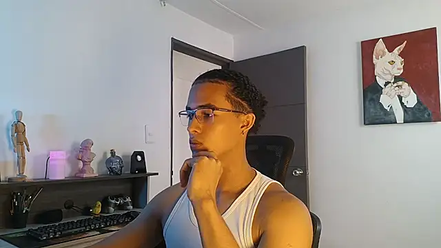 Snapshot of alejo_x3 chatting on September 25, 2025, 4:21 pm alejo x3 online show from September 25, 2025, 4:21 pm