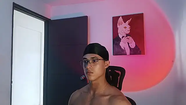 alejo x3 online show from March 15, 2026, 6:14 pm