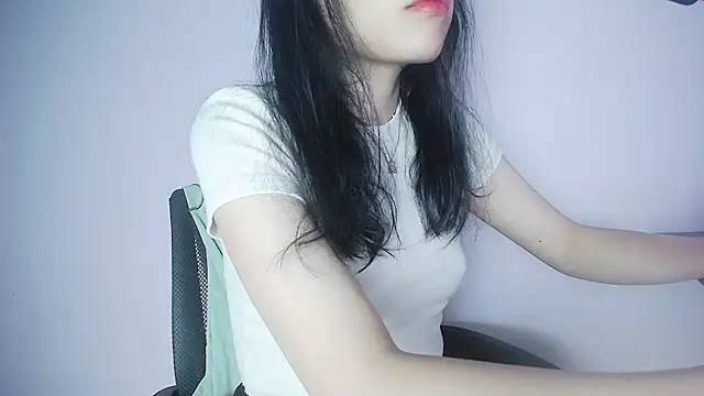 Baenee online show from February 19, 2025, 2:12 pm