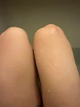 Snapshot of matu050556 chatting on November 14, 2025, 11:42 am matu050556 online show from November 14, 2025, 11:42 am