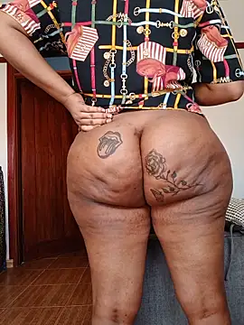Snapshot of Babez_show chatting on June 18, 2026, 10:30 am Babez show online show from June 18, 2026, 10:30 am