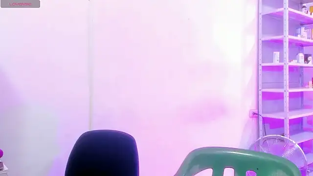 NaharaKamado  online show from September 29, 2025, 9:08 pm