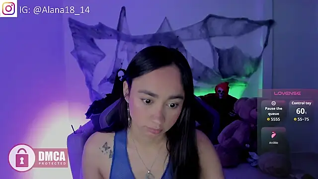 Snapshot of Alana_Pherson chatting on October 22, 2025, 7:08 am Alana Pherson online show from October 22, 2025, 7:08 am