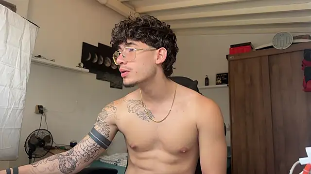 Kisan Smith online show from April 20, 2026, 4:54 pm