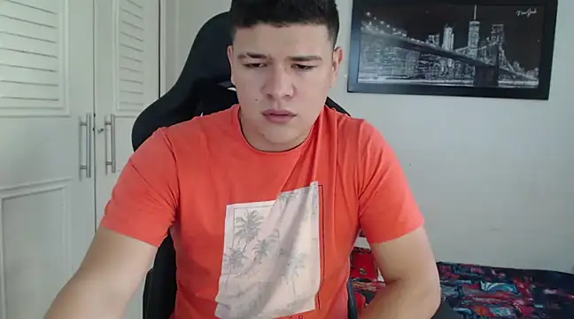 Plug Control online show from December 15, 2024, 5:20 pm