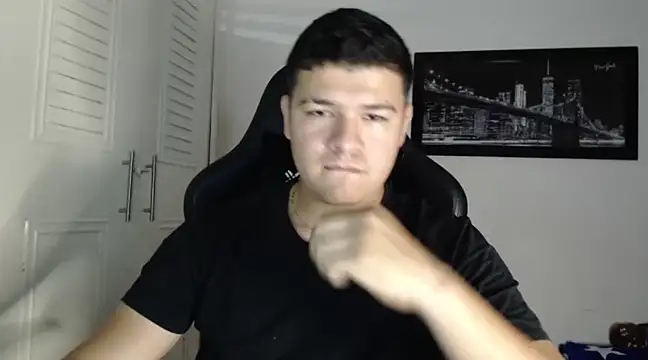 Plug Control online show from February 13, 2025, 1:50 am