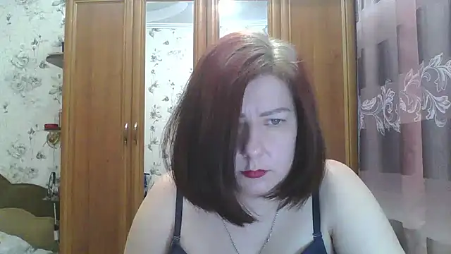 Snapshot of SophieNightAh chatting on February 20, 2025, 1:19 pm SophieNightAh online show from February 20, 2025, 1:19 pm