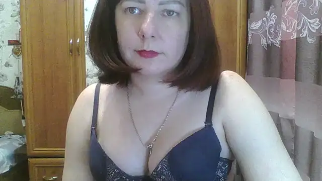 Snapshot of SophieNightAh chatting on February 20, 2025, 5:07 pm SophieNightAh online show from February 20, 2025, 5:07 pm