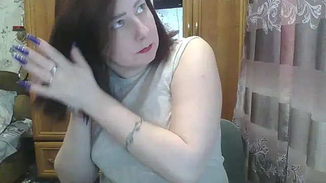 Snapshot of SophieNightAh chatting on March 21, 2025, 12:17 pm SophieNightAh online show from March 21, 2025, 12:17 pm