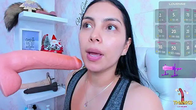 evelinn belen online show from December 15, 2025, 9:30 pm