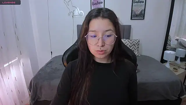 Amy joones online show from October 18, 2025, 2:18 pm