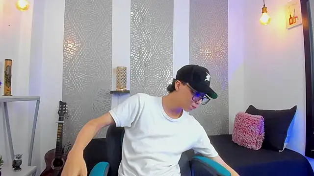 Nikolay Gregori online show from February 13, 2025, 7:35 am