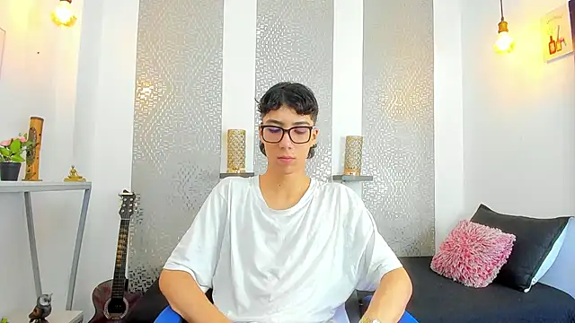 Nikolay Gregori online show from March 12, 2025, 4:08 am