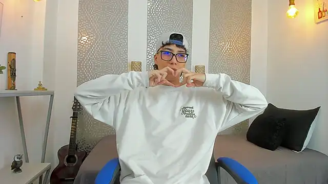 Nikolay Gregori online show from March 21, 2025, 4:06 am