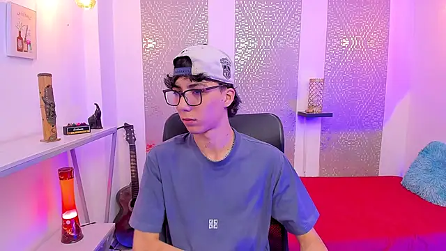 Nikolay Gregori online show from October 7, 2025, 4:20 am