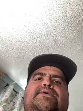 Miguel16i online show from January 29, 2025, 7:32 pm