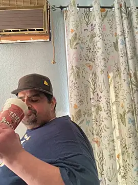 Miguel16i online show from March 8, 2025, 8:03 pm