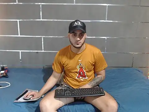 Snapshot of xxxxhotxoxo chatting on May 13, 2026, 4:54 am xxxxhotxoxo online show from May 13, 2026, 4:54 am