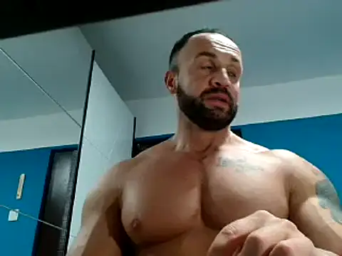 Snapshot of Magnificmuscles89 chatting on December 12, 2024, 1:17 pm Magnificmuscles89 online show from December 12, 2024, 1:17 pm