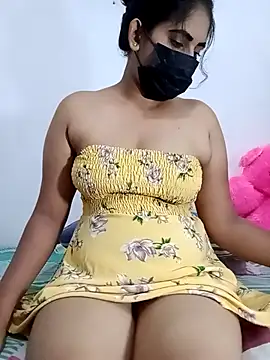 SLZAARA online show from October 29, 2025, 8:10 pm