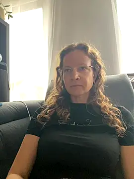 AnnikaRose online show from October 27, 2025, 8:07 am