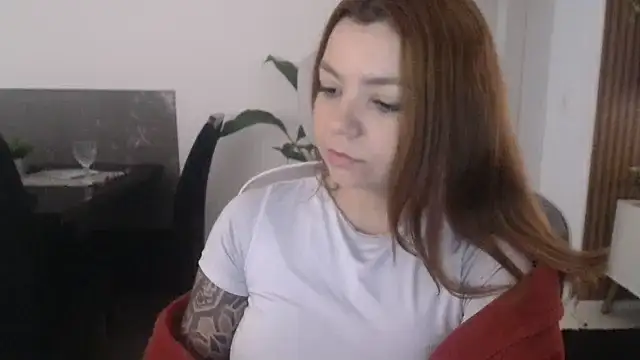 HotRuiva online show from October 3, 2025, 4:37 pm