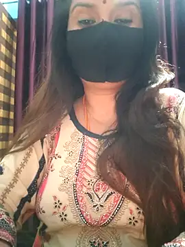 Aishwaryaa 69 online show from October 13, 2025, 2:17 pm