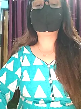 Aishwaryaa 69 online show from October 19, 2025, 6:36 am