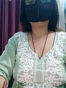 Aishwaryaa 69 online show from April 8, 2026, 2:33 am