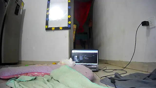 liam-65 online show from April 20, 2026, 1:03 pm