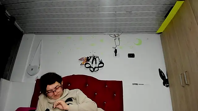 Sweet-Suck69 online show from January 6, 2025, 4:26 am