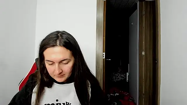 Sweet-Suck69 online show from February 21, 2025, 9:02 am