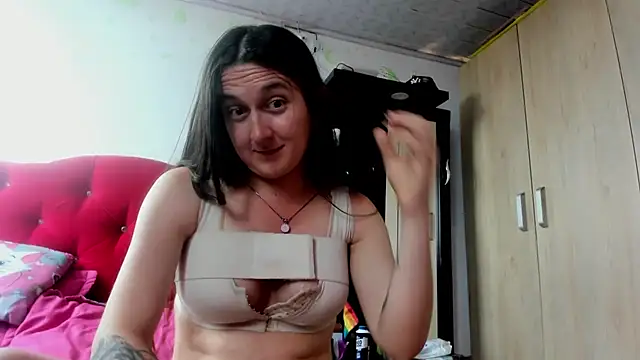 Sweet-Suck69 online show from September 14, 2025, 9:36 pm