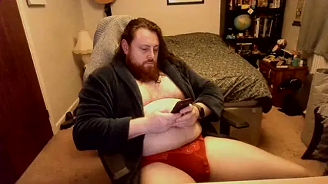 Hairy Guy30 online show from March 11, 2026, 12:27 am